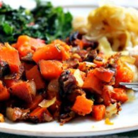 Sweet Potato Crab Hash with Voodoo Sauce