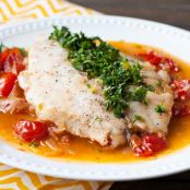 CHICKEN or FISH*****Sauteed Chicken Breasts in Garlic Broth w/Tomatoes, Spinach, Saffron and Basil