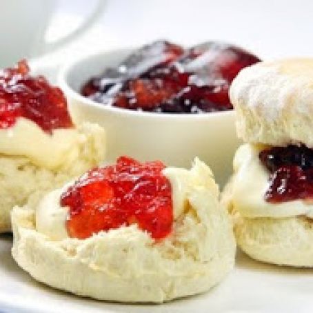 British Buttermilk and Cream Scones for Tea