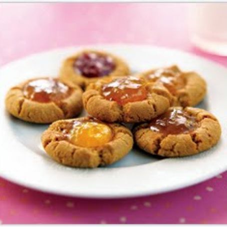 PEANUT BUTTER AND JELLY COOKIES