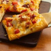 Chicken 'n Bacon Ranch Pizza