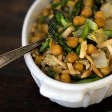 Brown Rice Bowl with Asparagus and Chickpeas
