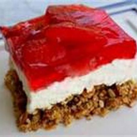 Pretzel Salad*