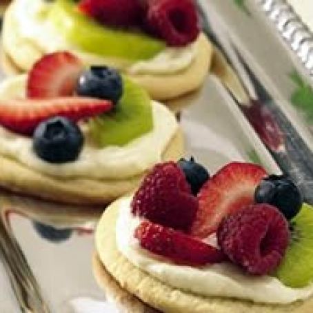 Mini Fruit Pizzas