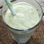 ABC Smoothie – Avocado, Banana, Coconut