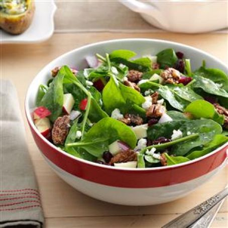 Spinach, Apple & Pecan Salad Recipe