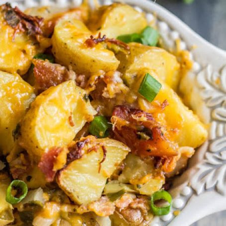 Slow Cooker Cheesy Bacon Ranch Potatoes