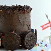 Oreo Birthday Cake
