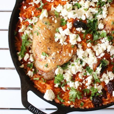 Chicken & Orzo Skillet Bake in Red Pepper Sauce