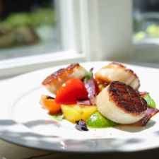 Sea Scallops Alla Caprese