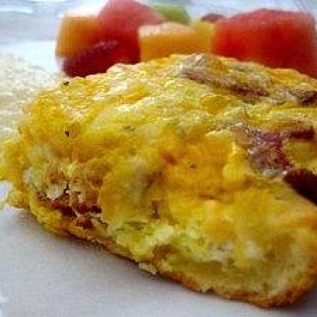Breakfast Crescent Casserole