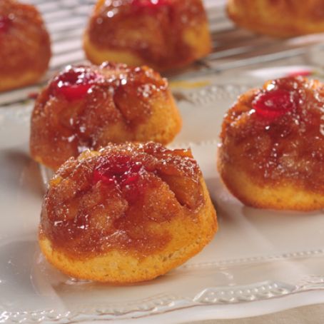 Cinnamon Pineapple Upside-Down Muffins