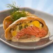 Puff Pastry Salmon Bundles