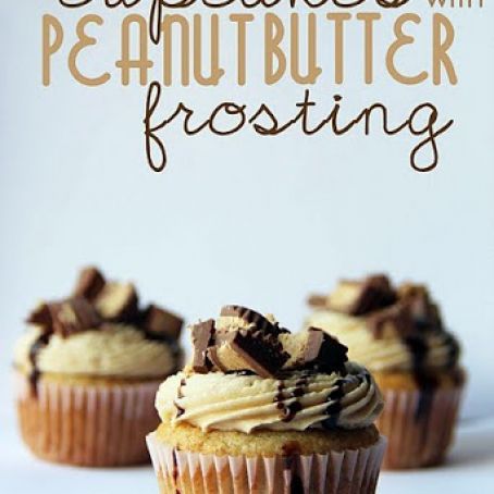 Banana Cupcakes with Peanut Butter Frosting