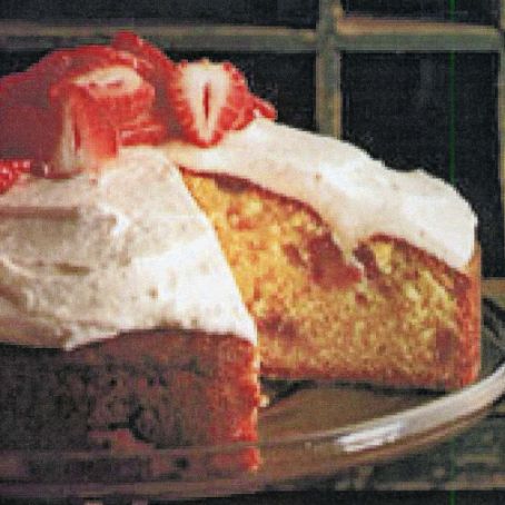 Strawberry Pound Cake