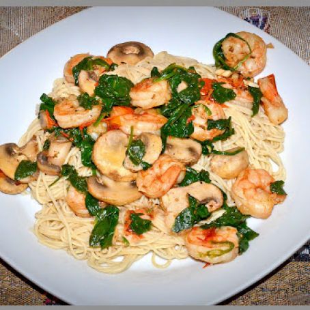 Angel Hair Pasta With Shrimp and Spinach
