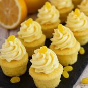Triple Lemon Baby Cakes with Lemon Pudding Cream