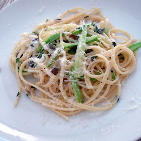 Linguine with zucchini, capers, lemon, pine nuts and herbs