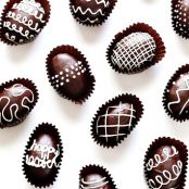 4-Ingredient Easter Egg Oreo Truffles