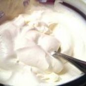 MOCK WHIPPED CREAM ICING