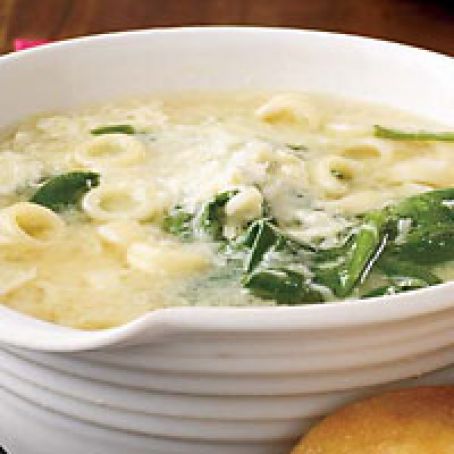 Spinach and Egg-Drop Pasta Soup
