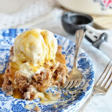 Cinnamon Roll Poke Cake
