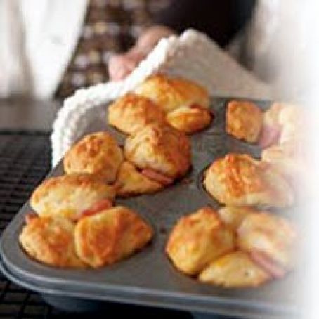 Horneaditos esponjosos de jamón y queso