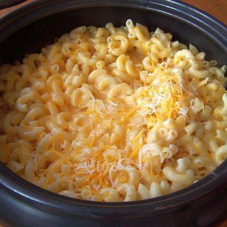 Slow Cooker Mac and Cheese