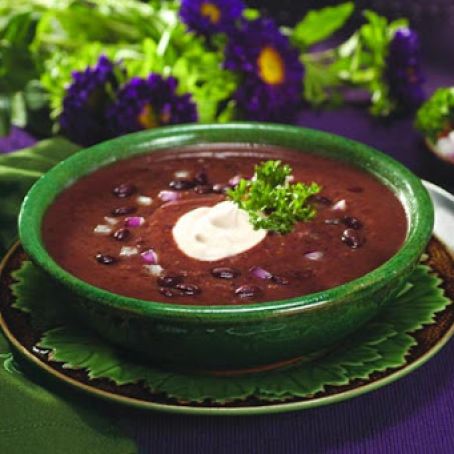 FRIJOLES CON PUERCO ESTILO CRIOLLO