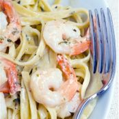 Pasta with Pesto and Shrimp