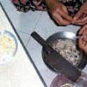 How To Peel And Keep Garlic For Days