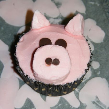 Miss Piggy Cupcakes
