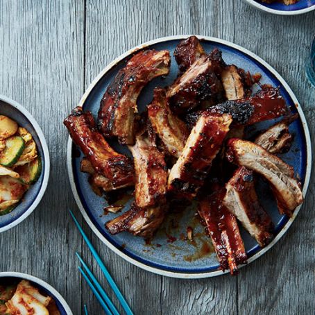 Sweet-and-Spicy Spareribs with Korean Barbecue Sauce