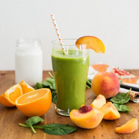 Coconut Peach Green Smoothie