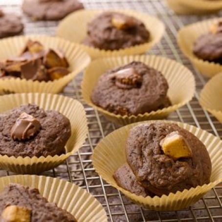 Soft & Chewy Peanut Butter Cup Cookies