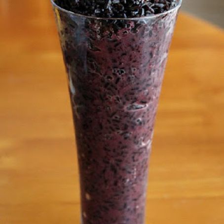 Black Sticky Rice Pudding with Mango