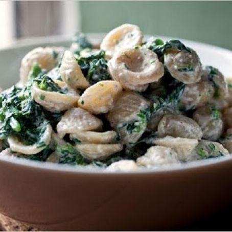 ORECCHIETTE w/WALNUT SAUCE AND BROC RABE