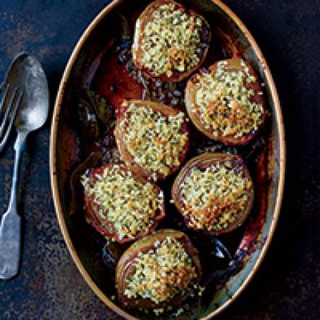 Baked Onions with Fennel Bread Crumbs