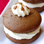 Gingerbread & Eggnog Whoopie Pies