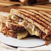 Grilled Gruyère and Sweet Onion Sandwiches