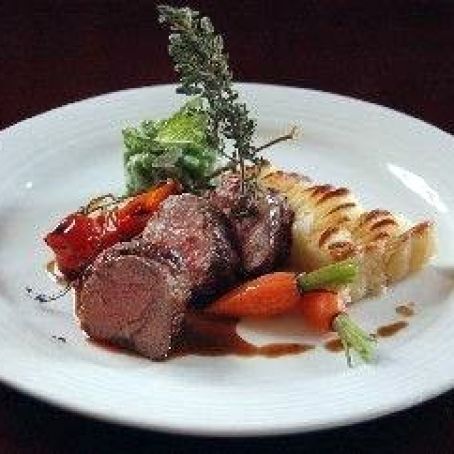 GRILLED CANNON w/RED WINE REDUCTION