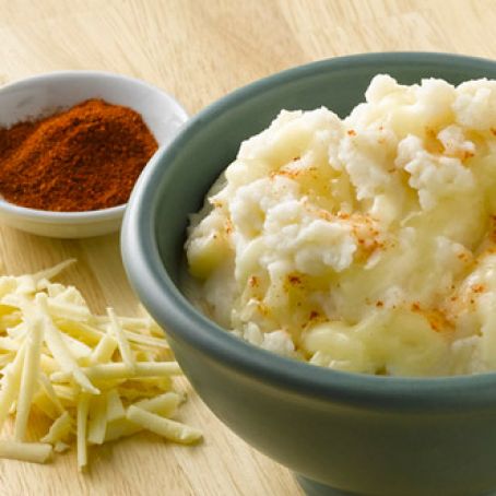 White Cheddar and Pepper Mashed Potatoes