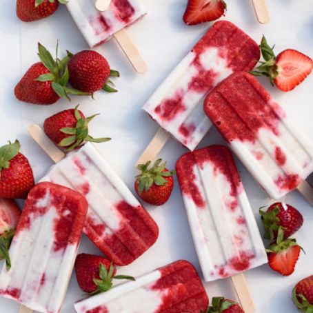Roasted Strawberries and Cream Popsicles