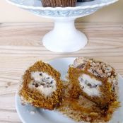 Pumpkin and Cream Cheese Muffins with Pecan Streusel