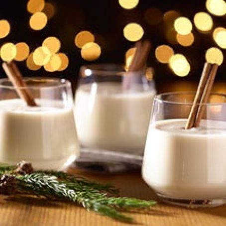 Coquito–Authentic Puerto Rican Coconut Eggnog