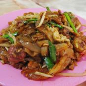 Char Kuey Teow (Stir-Fried Rice Noodles)