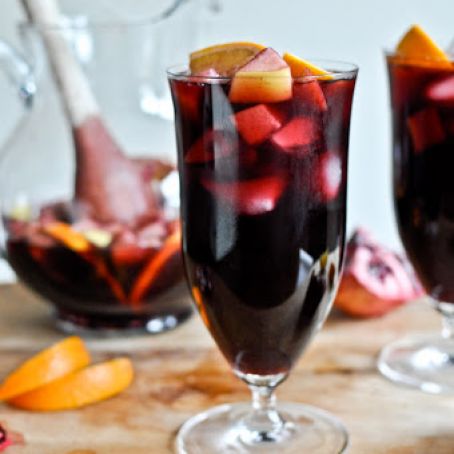 Pomegranate Vanilla Sangria