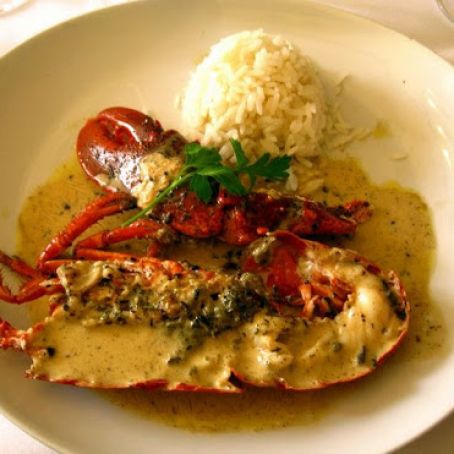 LANGOSTA A LA CRIOLLA