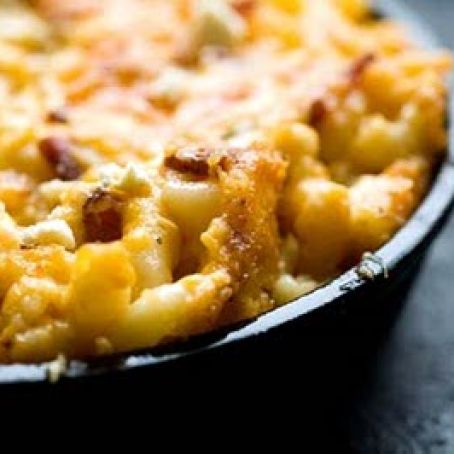 Chipotle Mac N Cheese with Bacon