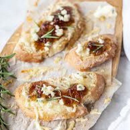 Crostini with Blue Cheese and Fig